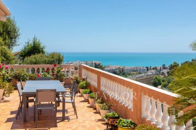 Apartment for sale in NICE  - 5 rooms - 174 m&sup2; 