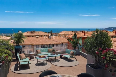 Apartment for sale in BEAULIEU-SUR-MER  - 4 rooms - 96 m&sup2; 