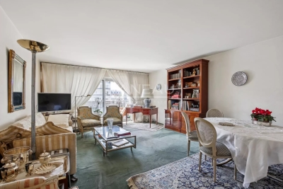 Apartment for sale in NEUILLY SUR SEINE  - 2 rooms - 59 m&sup2; 
