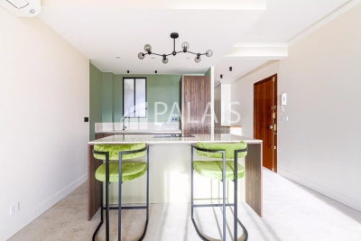 Apartment for sale in BEAULIEU-SUR-MER  - 3 rooms - 73 m&sup2; 