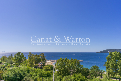 Apartment for sale in TOULON  - 5 rooms - 128 m&sup2; 