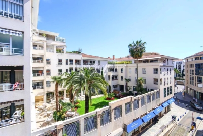 Apartment for sale in CANNES  - 2 rooms - 34 m&sup2; 