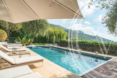 House for sale in EZE  - 6 rooms - 1200 m&sup2; 