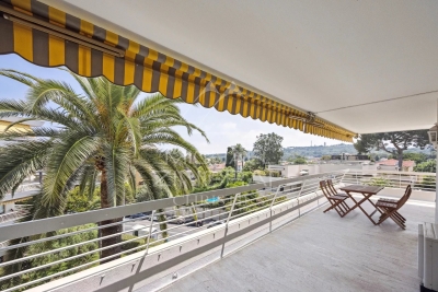 Apartment for sale in CAP D'ANTIBES  - 4 rooms - 94 m&sup2; 