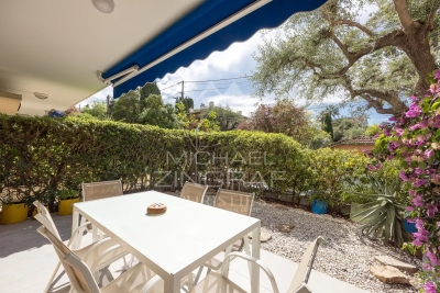 Apartment for sale in CAP D'ANTIBES  - 3 rooms - 87 m&sup2; 