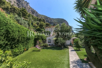 House for sale in BEAULIEU-SUR-MER  - 4 rooms - 100 m&sup2; 