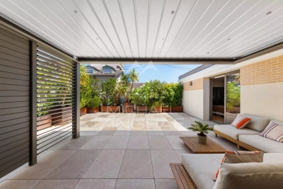 House for sale in ARCACHON  - 6 rooms - 197 m&sup2; 