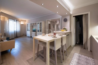 Apartment for sale in BEAULIEU-SUR-MER  - 3 rooms - 74 m&sup2; 