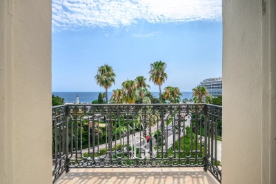 Apartment for sale in NICE  - 2 rooms - 65 m&sup2; 