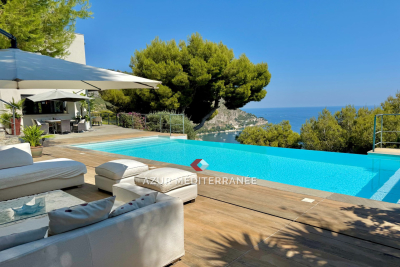 House for sale in EZE  - 5 rooms - 190 m&sup2; 