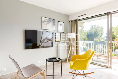 Apartment for sale in MANDELIEU-LA-NAPOULE  - 1 rooms - 28 m&sup2; 