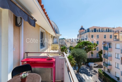 Apartment for sale in BEAULIEU-SUR-MER  - 3 rooms - 68 m&sup2; 