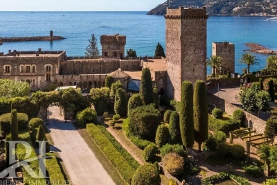 Apartment for sale in MANDELIEU-LA-NAPOULE  - 3 rooms - 47 m&sup2; 