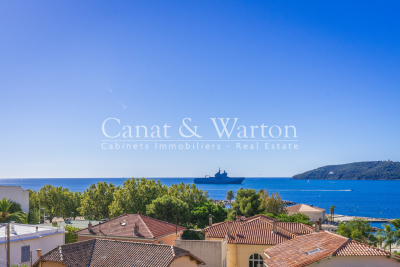 Apartment for sale in TOULON  - 6 rooms - 160 m&sup2; 