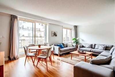 Apartment for sale in NEUILLY SUR SEINE  - 3 rooms - 76 m&sup2; 