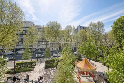 Apartment for sale in NEUILLY SUR SEINE  - 4 rooms - 80 m&sup2; 