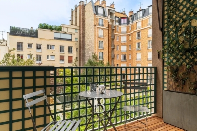 Apartment for sale in NEUILLY SUR SEINE  - 4 rooms - 81 m&sup2; 