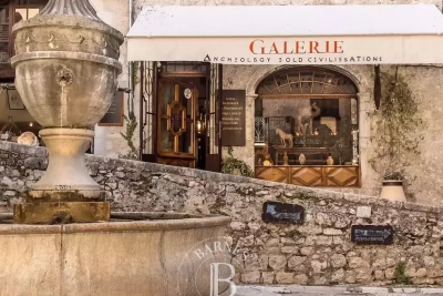 House for sale in ST-PAUL-DE-VENCE  - 4 rooms - 149 m&sup2; 