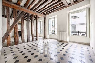 Apartment for sale in PARIS 3EME  - 3 rooms - 90 m&sup2; 