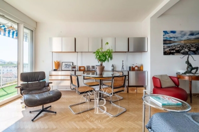 Apartment for sale in MARSEILLE 8EME  - 3 rooms - 85 m&sup2; 