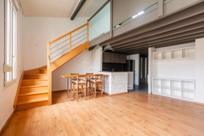 Apartment for sale in BORDEAUX  - 3 rooms - 71 m&sup2; 