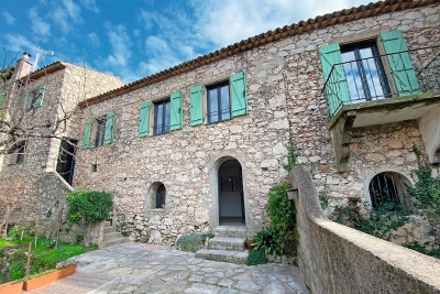 House for sale in LA TURBIE  - 5 rooms - 98 m&sup2; 