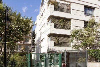 House for sale in NEUILLY SUR SEINE  - 10 rooms - 320 m&sup2; 