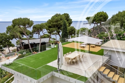 House for sale in EZE  - 5 rooms - 215 m&sup2; 