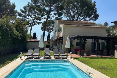 House to rent in CAP D'ANTIBES  - 6 rooms - 1295 m&sup2; 