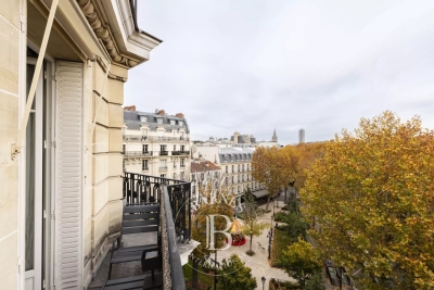 Apartment for sale in NEUILLY SUR SEINE  - 9 rooms - 295 m&sup2; 