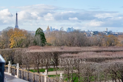 Apartment for sale in PARIS 6EME  - 6 rooms - 175 m&sup2; 