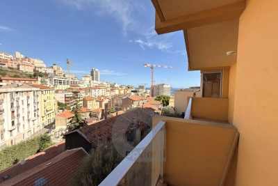 Apartment for sale in BEAUSOLEIL  - 3 rooms - 65 m&sup2; 