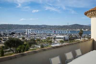 House to rent in CAP D'ANTIBES  - 7 rooms - 341 m&sup2; 