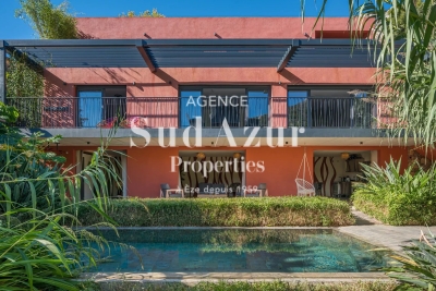 House for sale in EZE  - 6 rooms - 153 m&sup2; 