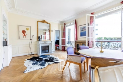 Apartment for sale in PARIS 8EME  - 2 rooms - 54 m&sup2; 