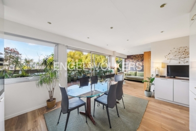 Apartment for sale in NEUILLY SUR SEINE  - 2 rooms - 61 m&sup2; 