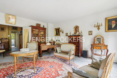 Apartment for sale in NEUILLY SUR SEINE  - 4 rooms - 99 m&sup2; 