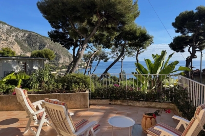 House for sale in EZE  - 4 rooms - 110 m&sup2; 