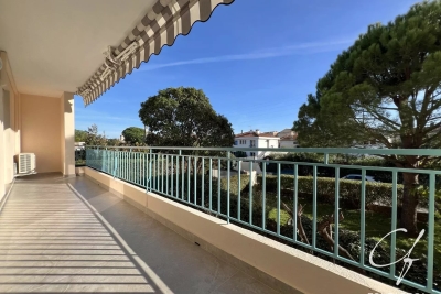 Apartment for sale in FRÉJUS  - 4 rooms - 87 m&sup2; 