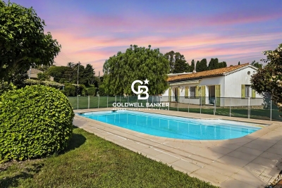 House for sale in CAP D'ANTIBES  - 7 rooms - 190 m&sup2; 