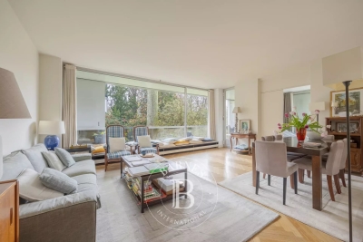 Apartment for sale in BOULOGNE BILLANCOURT  - 4 rooms - 101 m&sup2; 