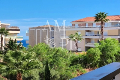 Apartment for sale in CANNES  - 1 rooms - 30 m&sup2; 