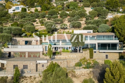 House for sale in EZE  - 11 rooms - 600 m&sup2; 