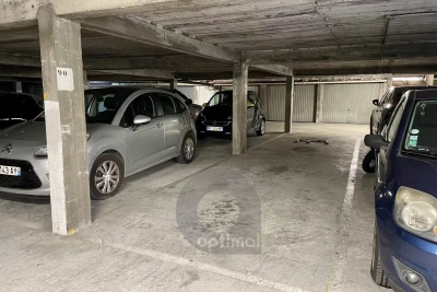 Parking/Garage to rent in MENTON  - 1 rooms  
