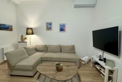 Apartment for sale in VILLEFRANCHE-SUR-MER  - 3 rooms - 40 m&sup2; 