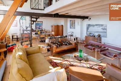 Apartment for sale in BORDEAUX  - 3 rooms - 96 m&sup2; 