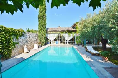 House for sale in UZÈS  - 6 rooms - 195 m&sup2; 